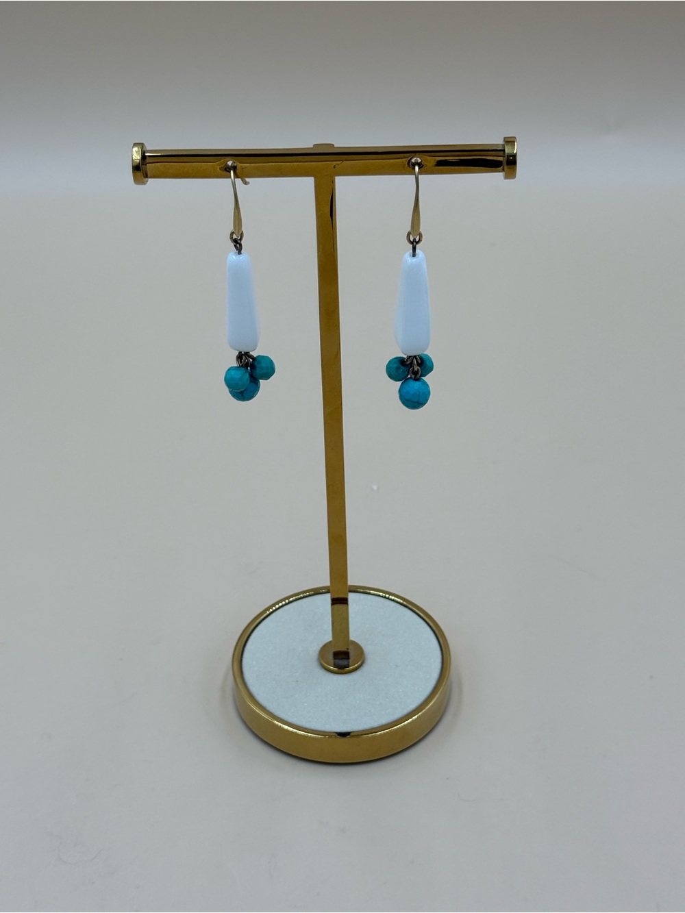 Women’s White Teardrop & Turquoise Bead Drop Earrings